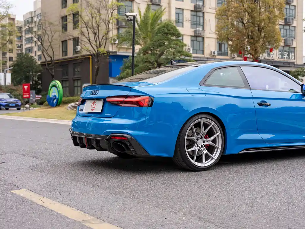 Audi RS 5 2021 — фото 13