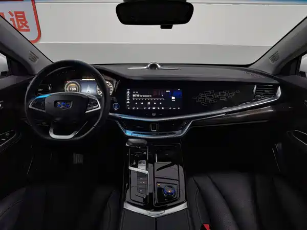 Geely Borui Hybrid 2019