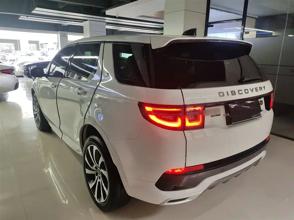 Land Rover Discovery Sport 2020 — фото 5