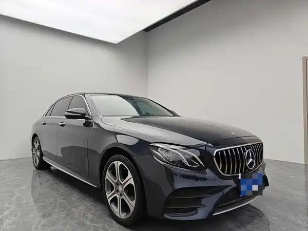 Mercedes-Benz E-Class 2016