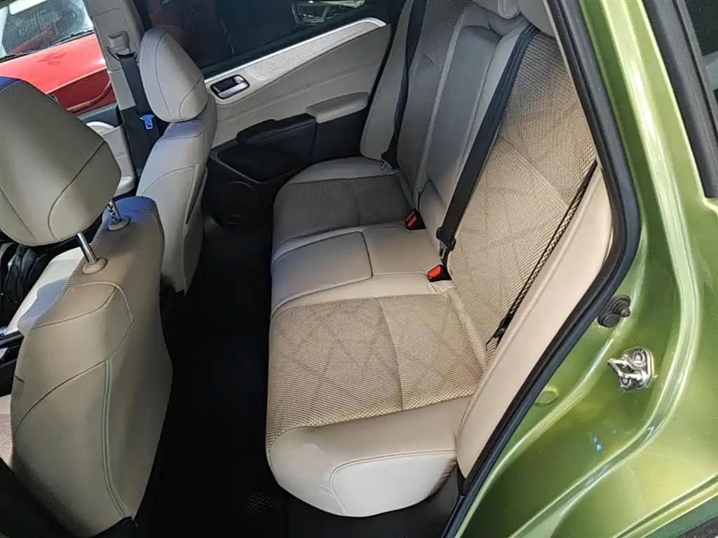 Honda Jade 2016 — фото 17