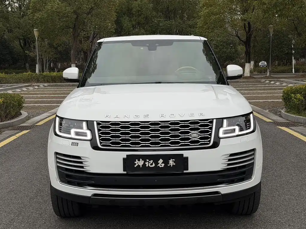 Land Rover Range Rover 2019 — фото 2