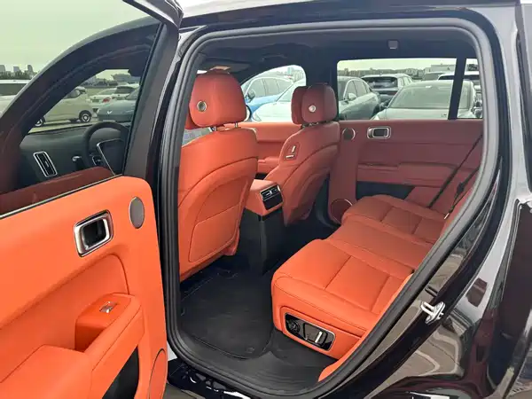 Li Auto L7 2025