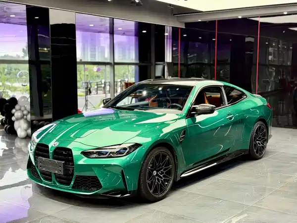 BMW M4 2023
