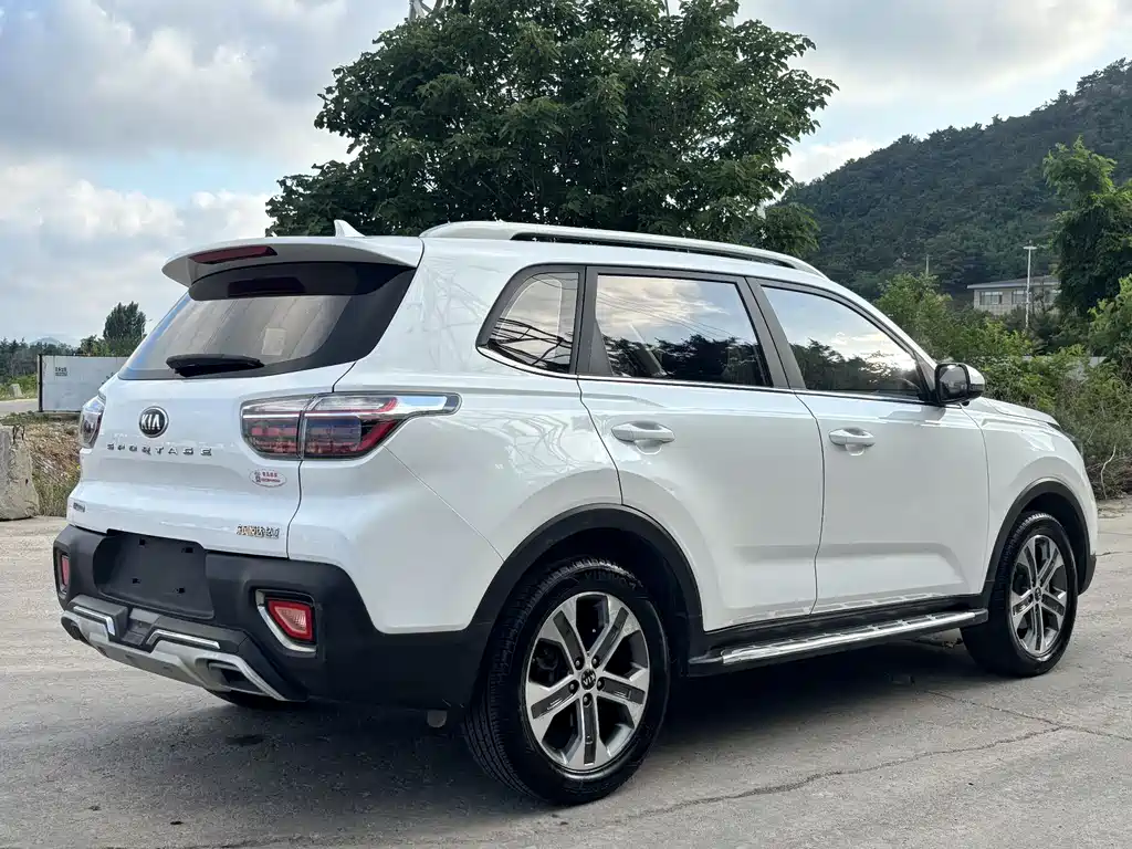 Kia Sportage 2021 — фото 22
