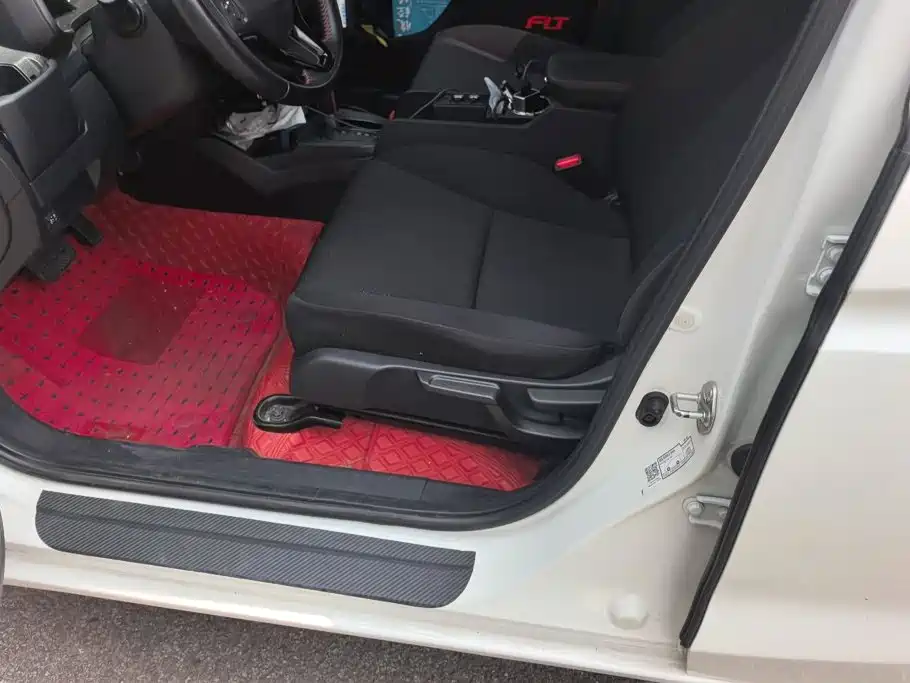 Honda Fit 2019 — фото 9
