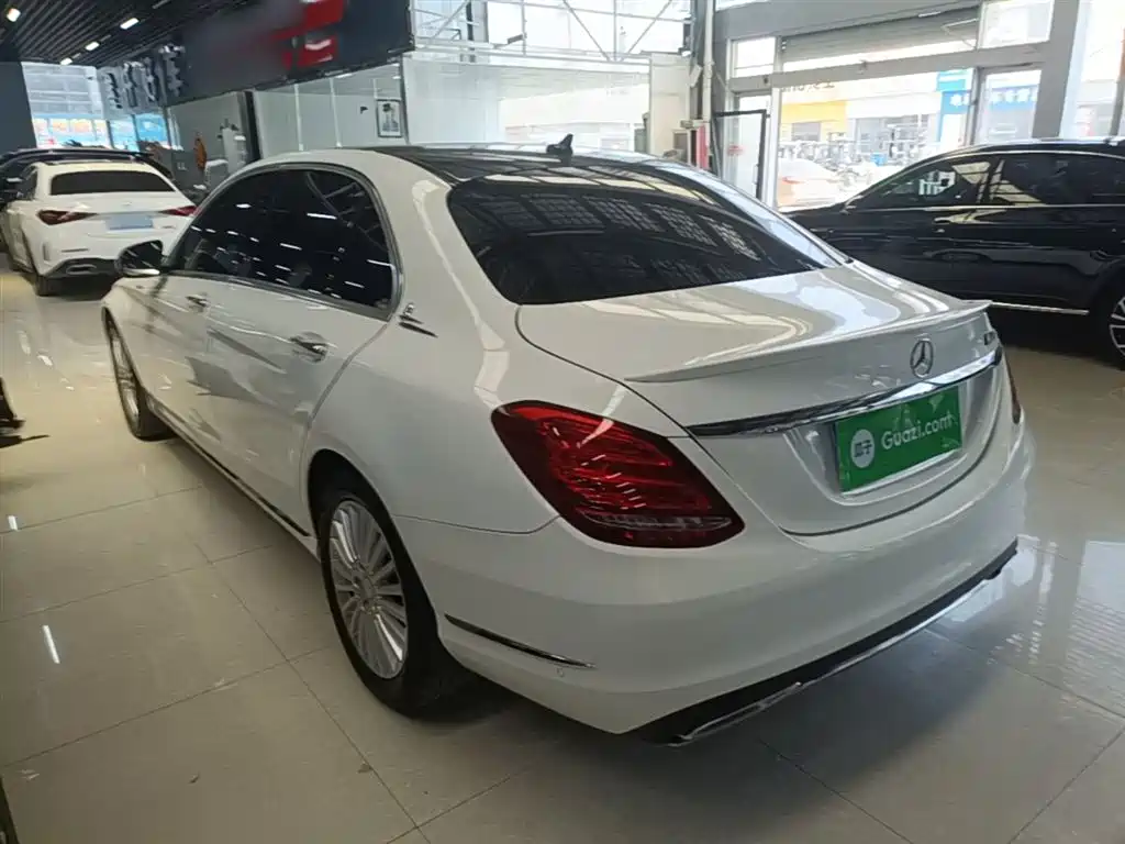 Mercedes-Benz C-Class 2015 — фото 22