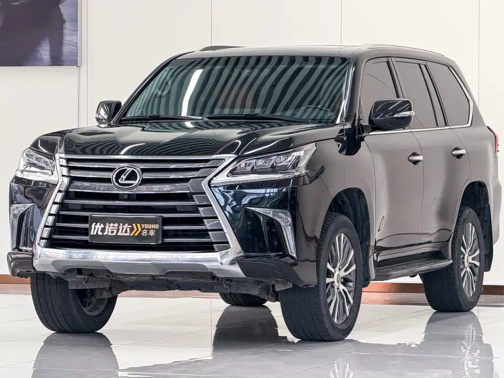Lexus LX 2019