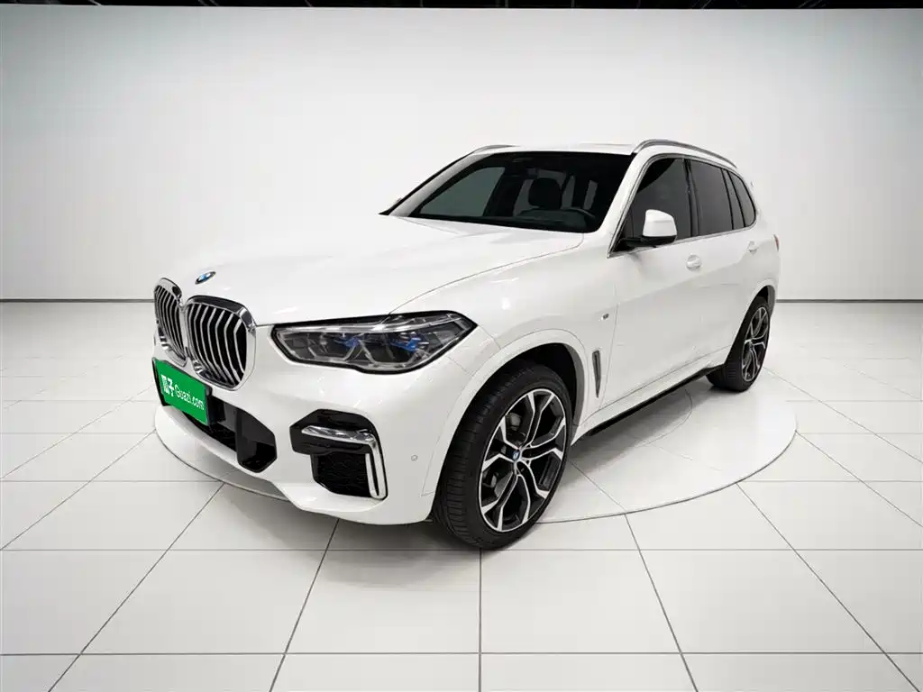 BMW X5 2023 — фото 1