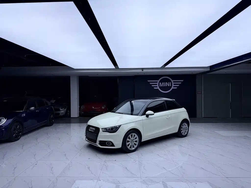 Audi A1 2012