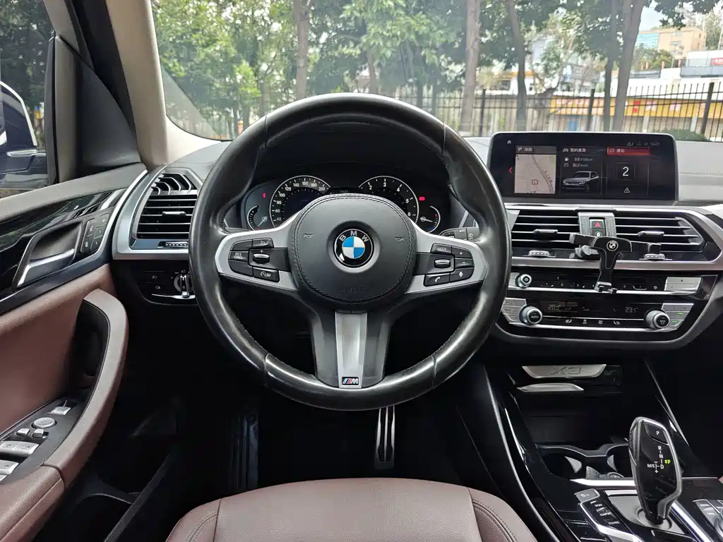 BMW X3 2019 — фото 10