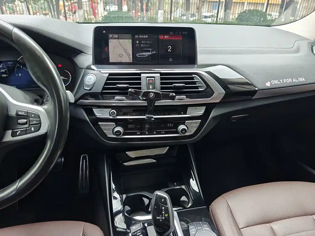 BMW X3 2019 — фото 11