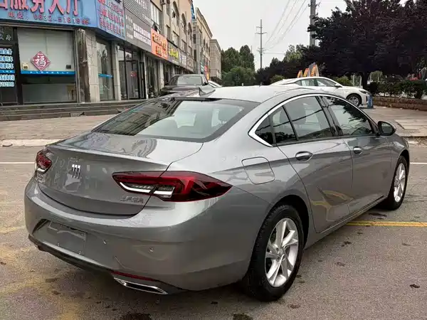 Buick Regal 2024