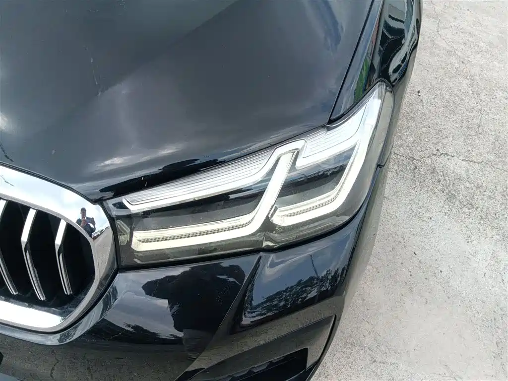 BMW 5 Series 2021 — фото 18