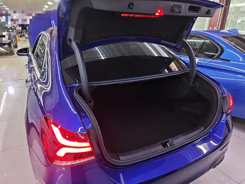 Mercedes-Benz A-Class 2020 — фото 19