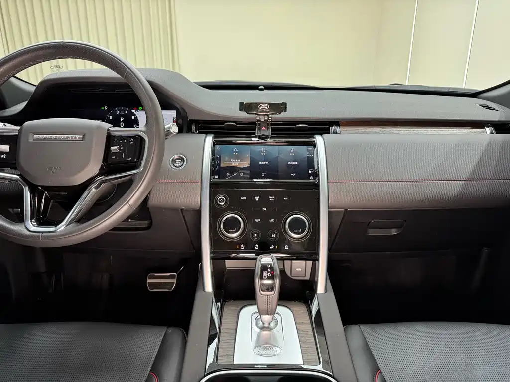 Land Rover Discovery Sport 2022 — фото 27