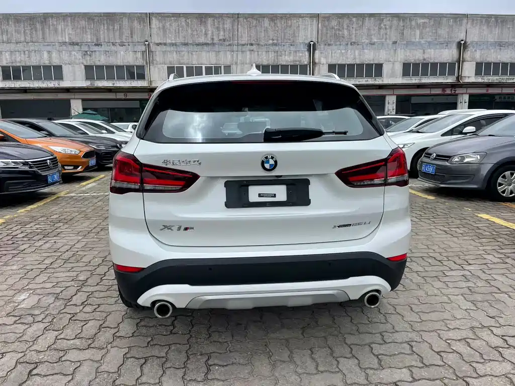 BMW X1 2020 — фото 8
