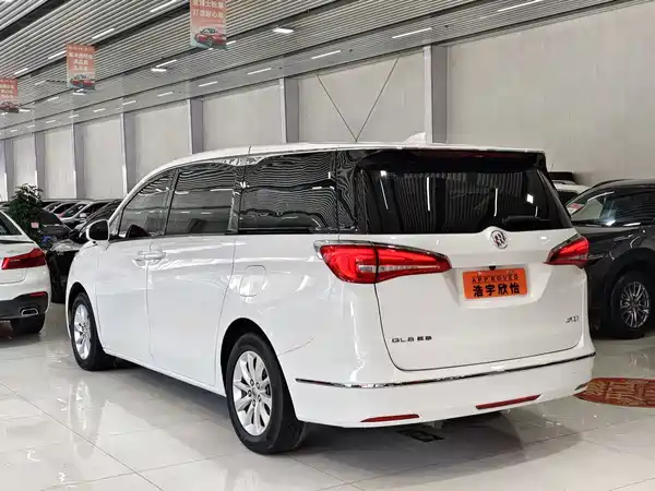 Buick GL8 2018
