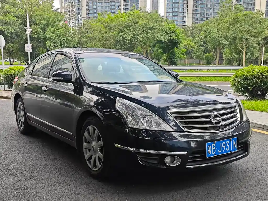 Nissan Teana 2010