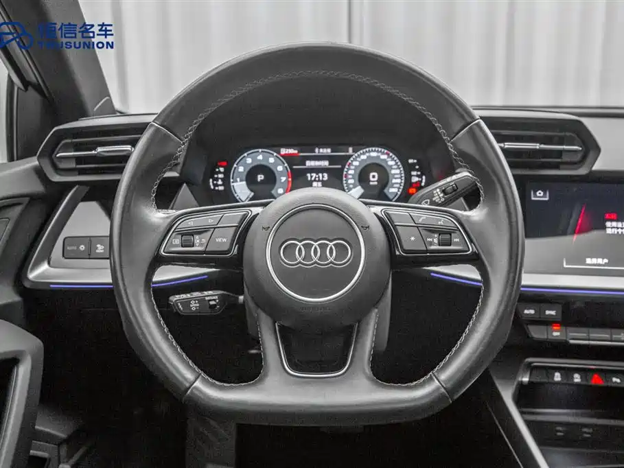 Audi A3 2024 — фото 15