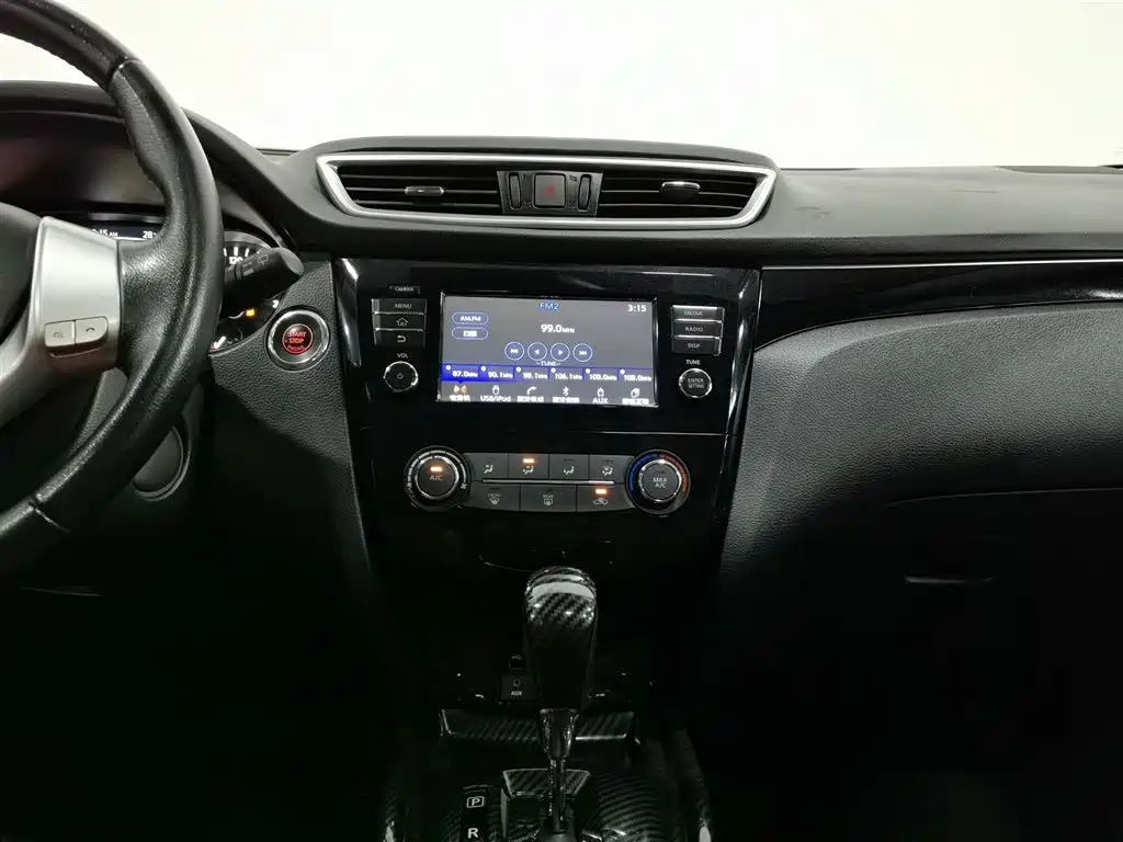 Nissan Qashqai 2017 — фото 12