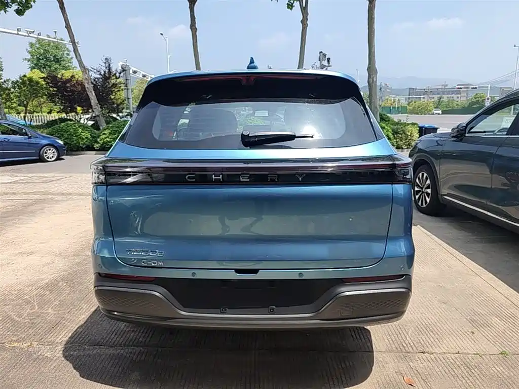 Chery Tiggo 8 PLUS C-DM 2025 — фото 6