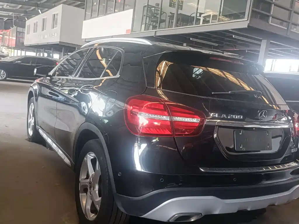 Mercedes-Benz GLA 2017 — фото 14