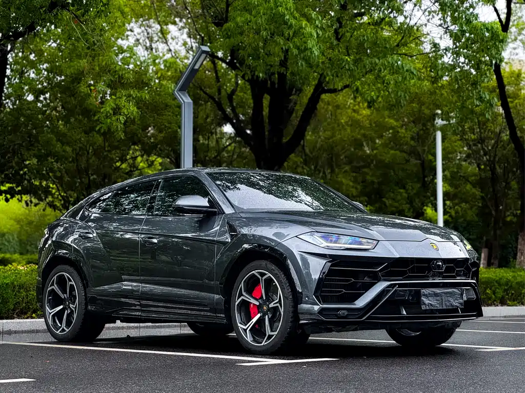 Lamborghini Urus 2019 — фото 3