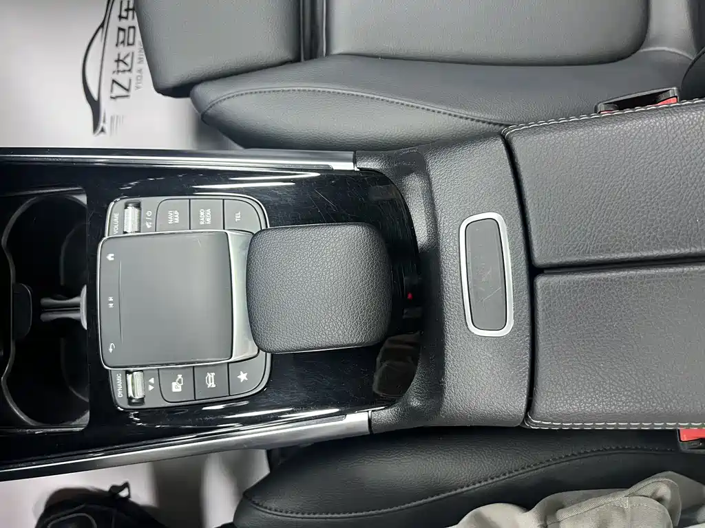 Mercedes-Benz GLB 2020 — фото 8