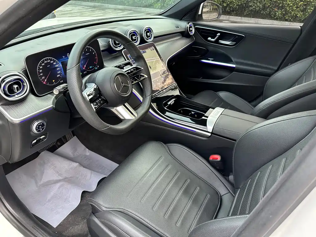 Mercedes-Benz C-Class 2022 — фото 9