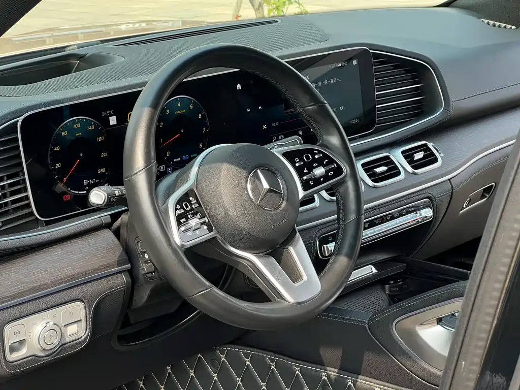 Mercedes-Benz GLS 2022 — фото 14