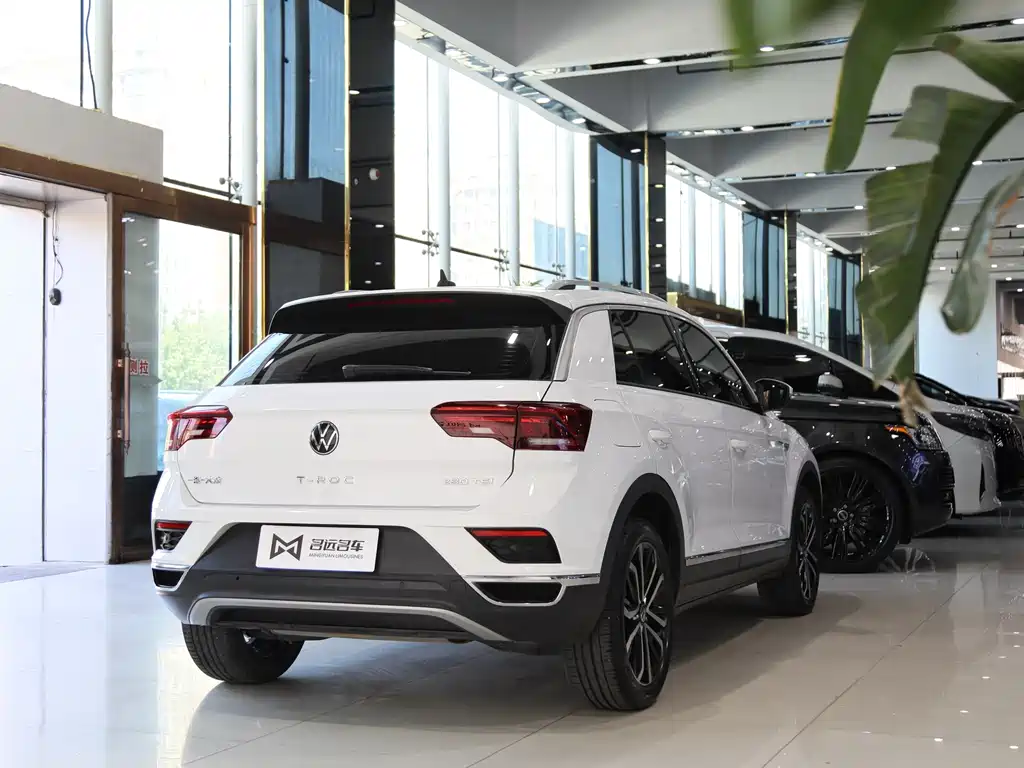 Volkswagen T-Roc 2022 — фото 14