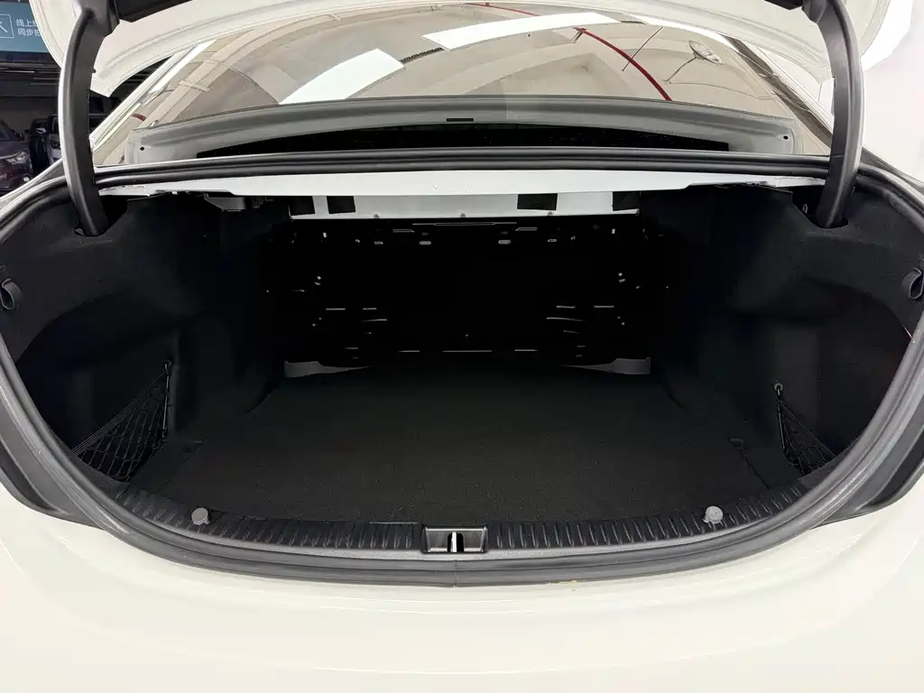 Mercedes-Benz C-Class 2020 — фото 10