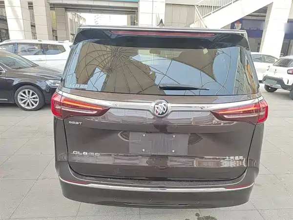 Buick GL8 2021