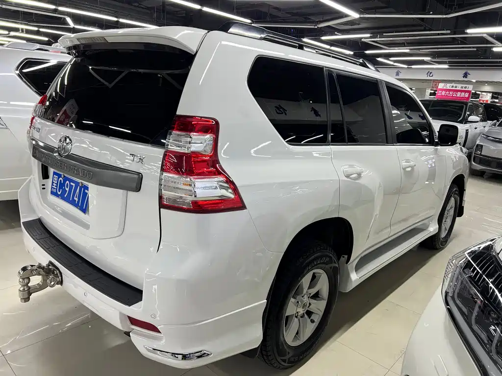 Toyota Prado 2014 — фото 10