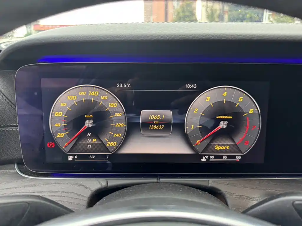 Mercedes-Benz E-Class 2017