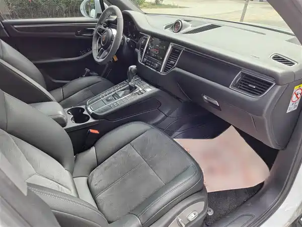 Porsche Macan 2017