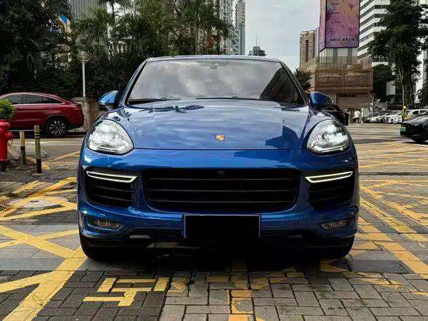 Porsche Cayenne 2016