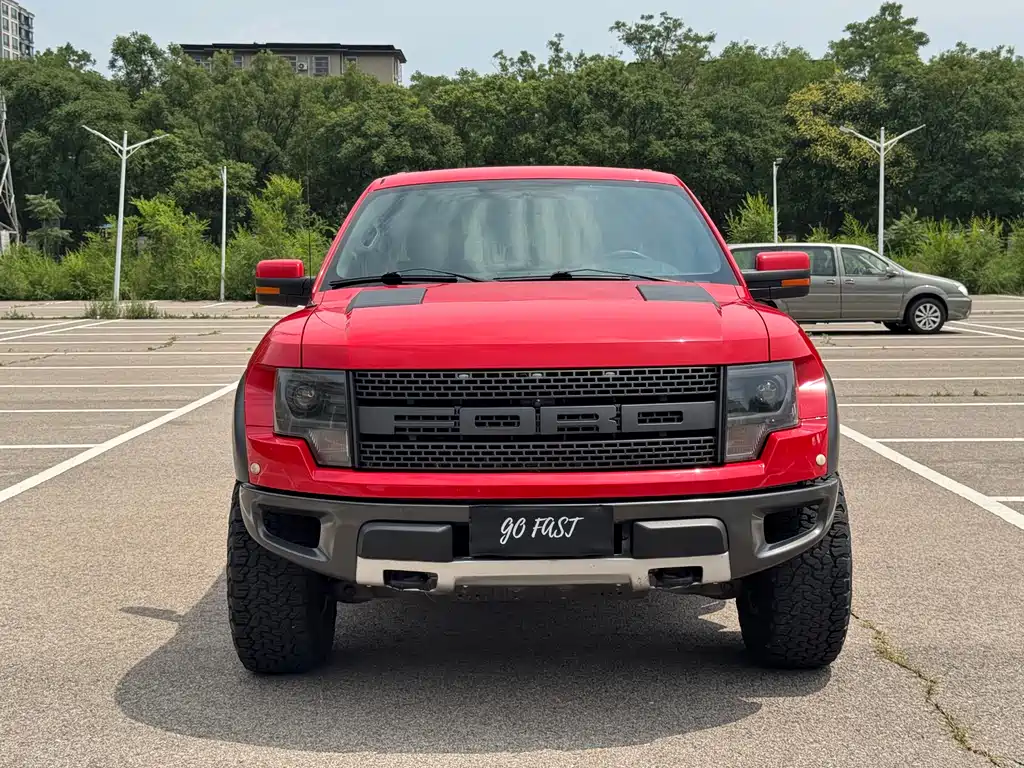 Ford F-150 Raptor 2014