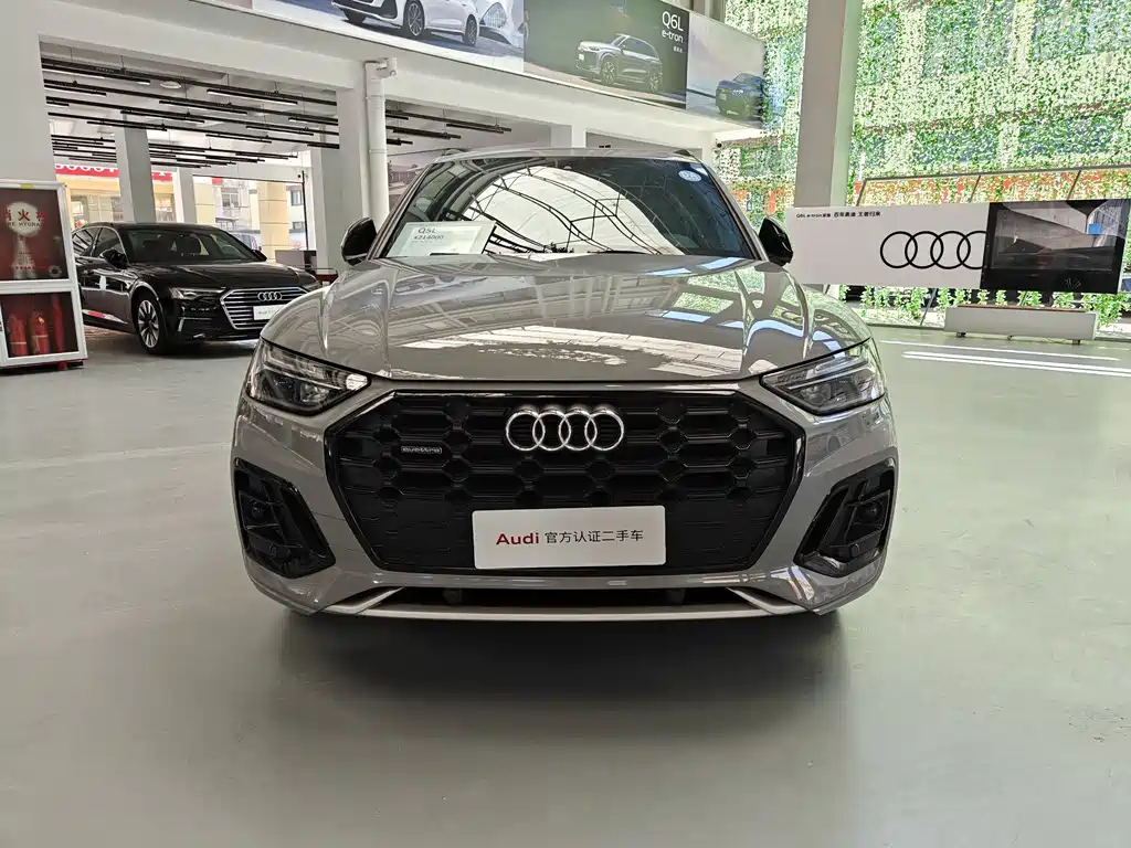 Audi Q5L 2025 — фото 2