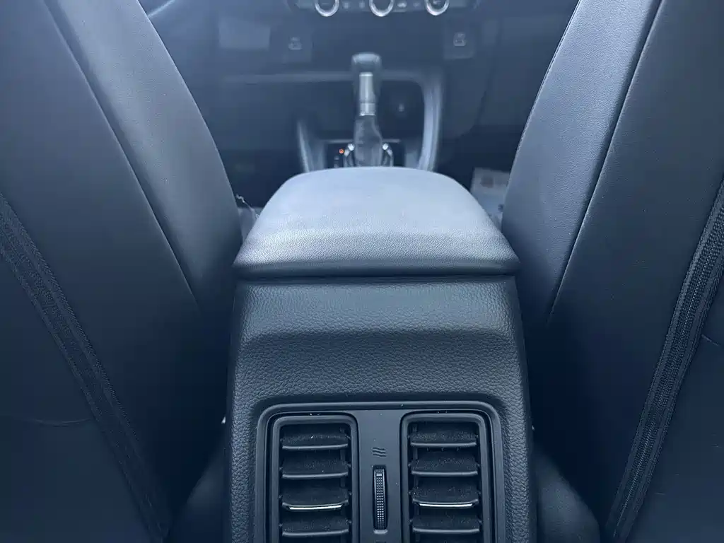 Honda Vezel 2023 — фото 13