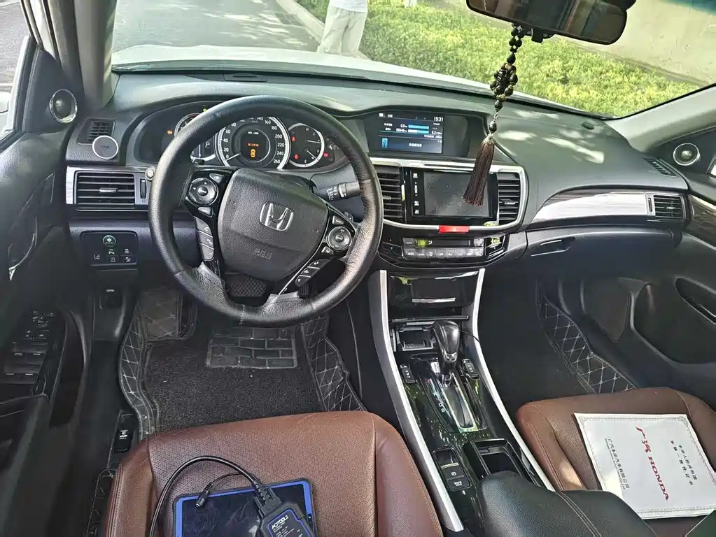 Honda Accord 2016 — фото 4