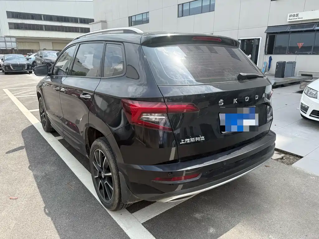 Skoda Karoq 2022 — фото 10