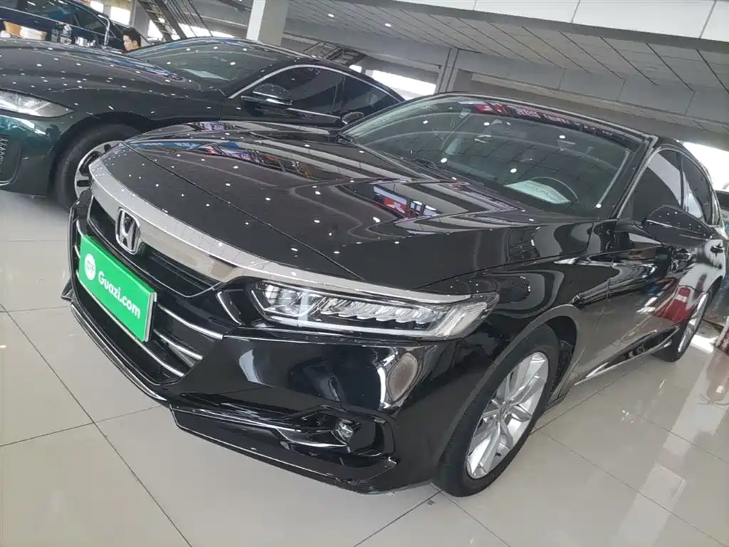 Honda Accord 2022 — фото 1