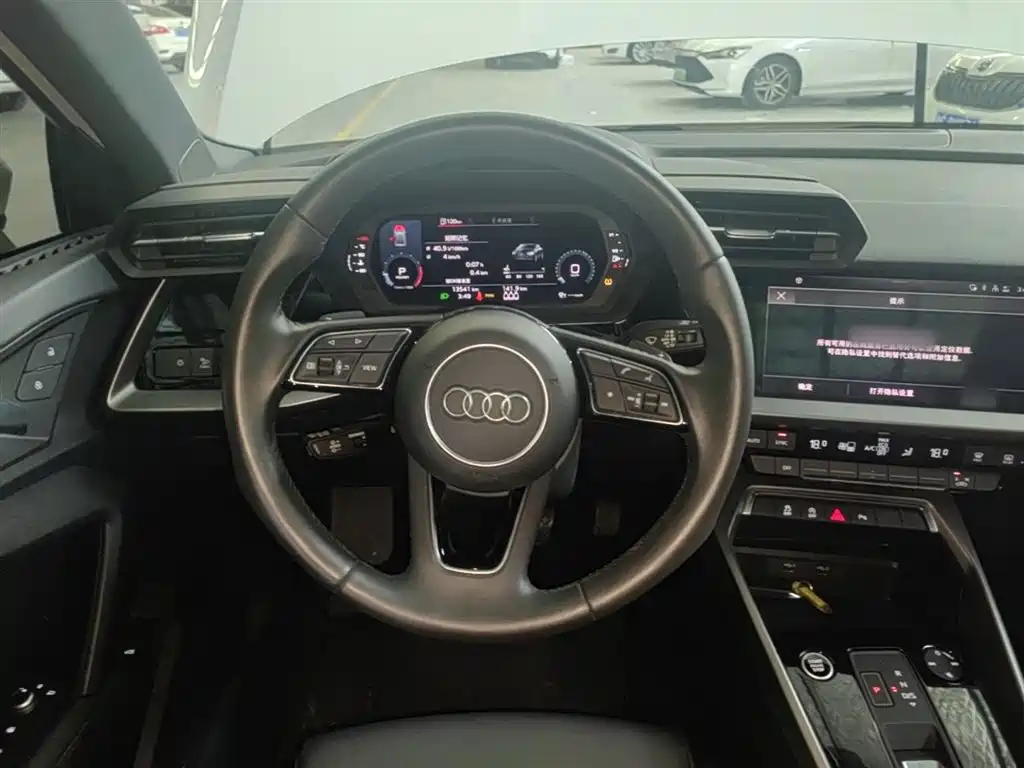 Audi A3 2022 — фото 11