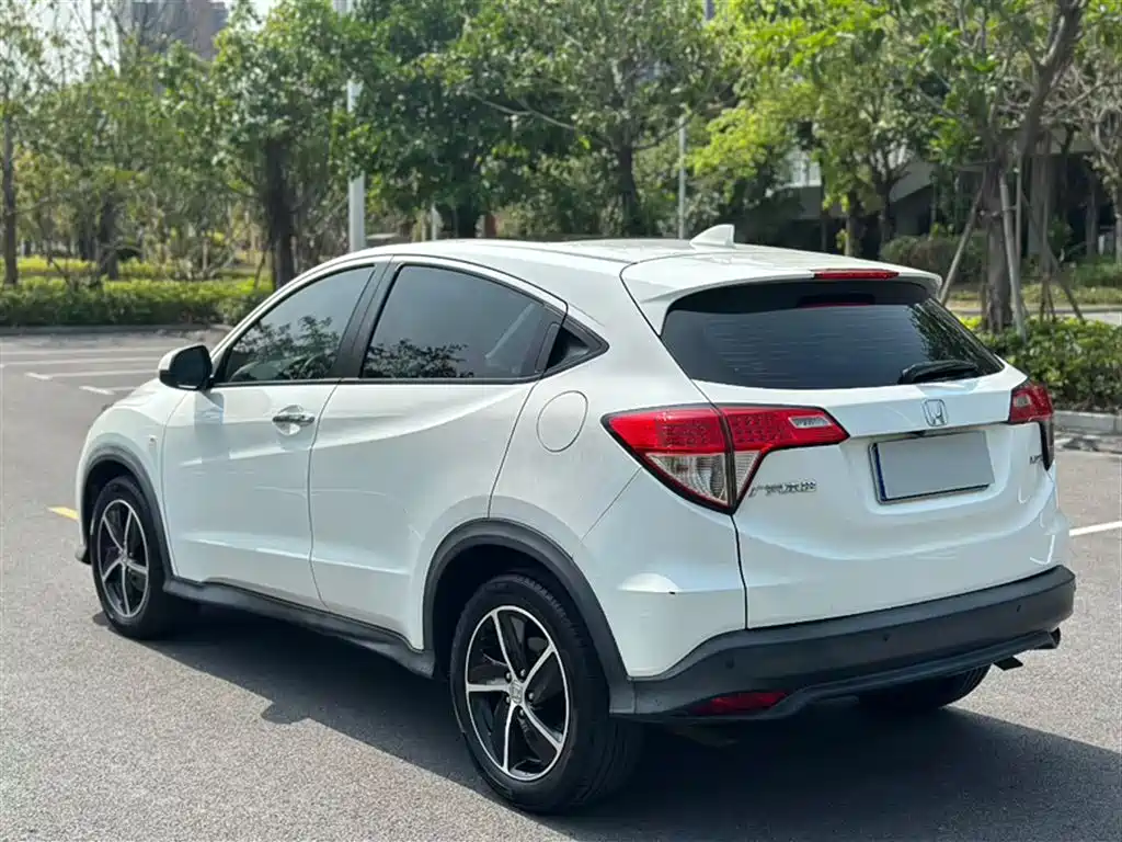 Honda Vezel 2021 — фото 23