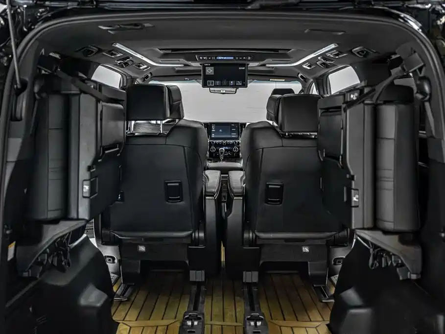Toyota Vellfire 2022 — фото 29