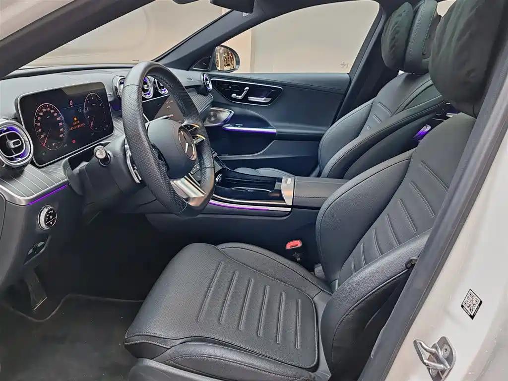 Mercedes-Benz C-Class 2024 — фото 14