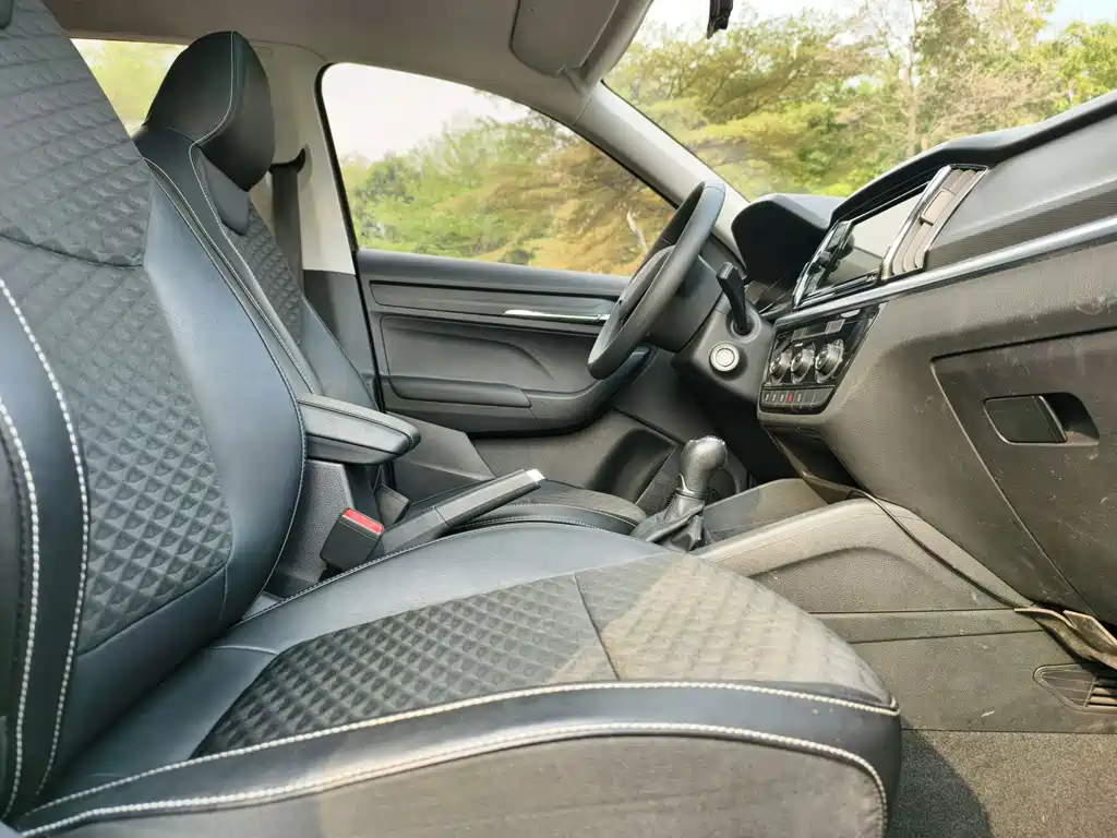 Skoda Kamiq 2020 — фото 15