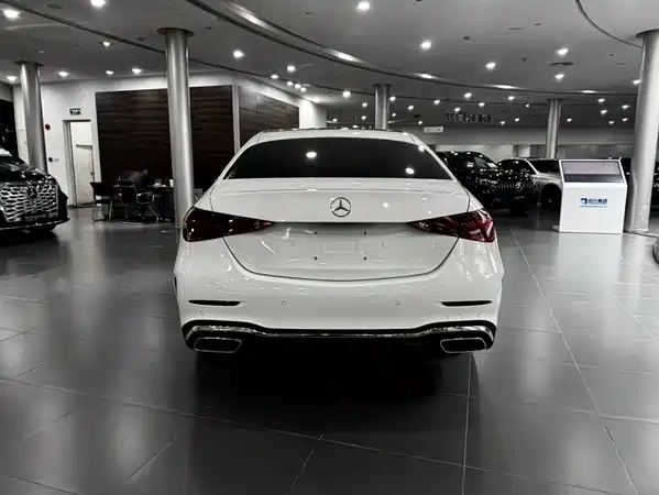 Mercedes-Benz C-Class 2026